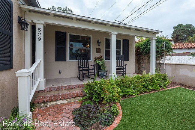 Foto del edificio - 529 Pomona Ave