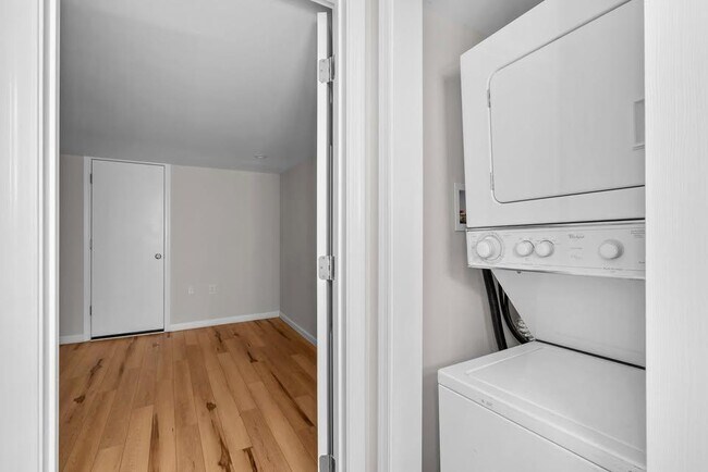 Foto del edificio - 2230 Orleans St
