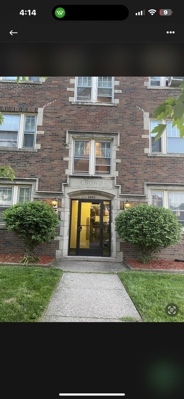 Building Photo - 1442 W 101st St