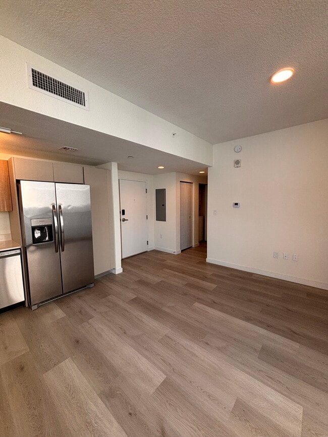 Foto del edificio - 2389 NE 172nd St