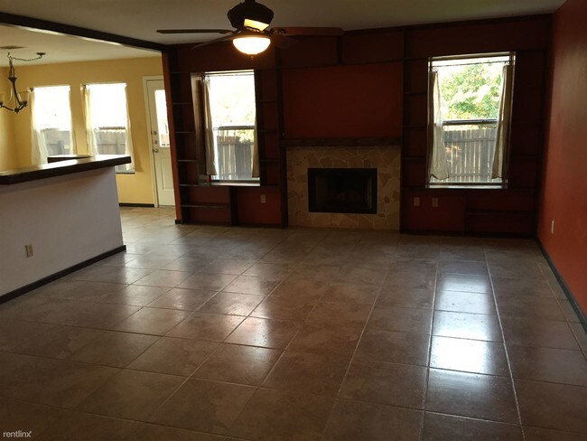 Building Photo - 1309 Cedar Hills Blvd