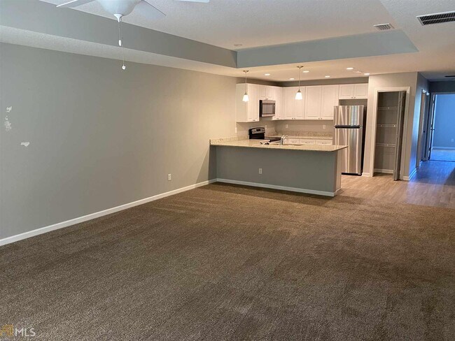 Building Photo - 108 Ashwood Cir