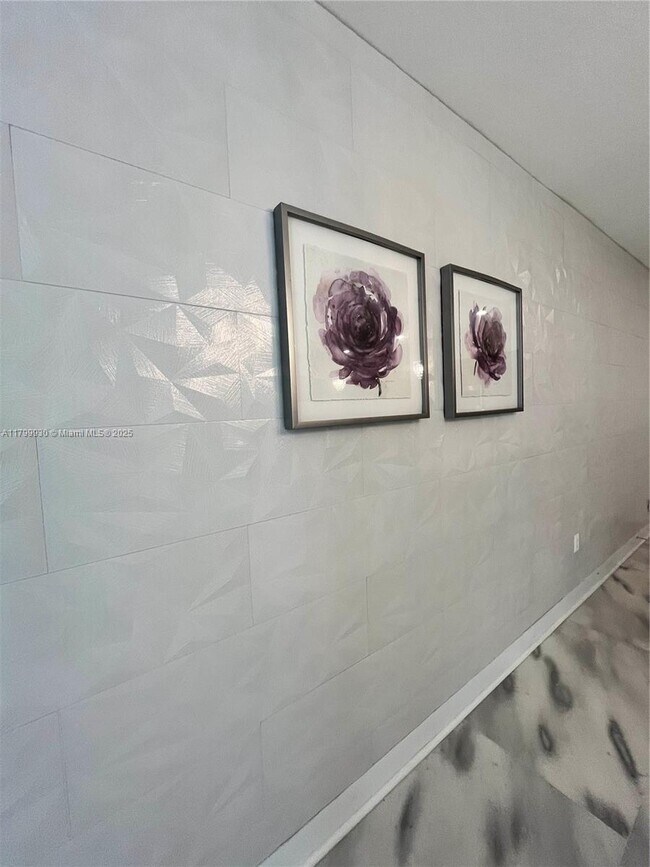 Foto del edificio - 4745 NW 83rd Pkwy