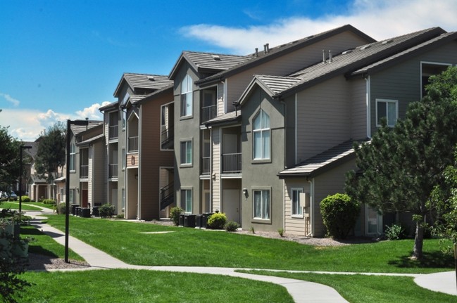 Redstone Ranch Apartments Denver