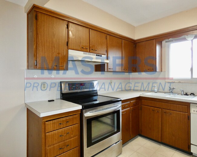 Foto del edificio - 135 Edgewood Dr