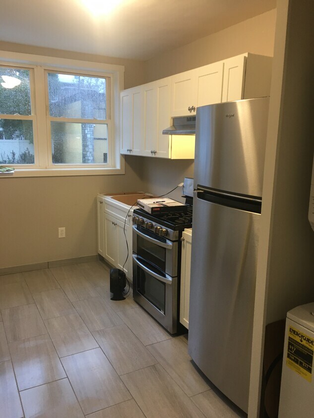 Foto principal - 111 Beechwood Pl