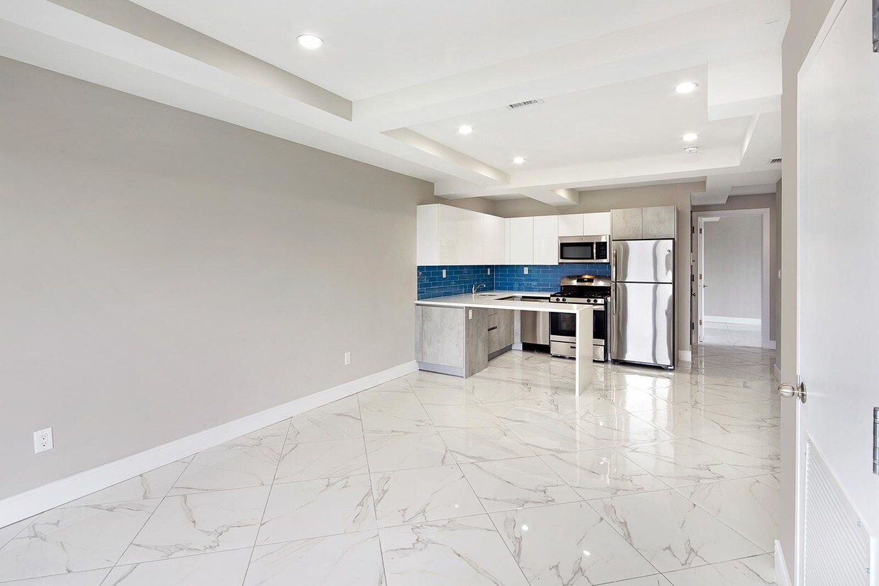 Foto principal - 177-30 Wexford Terrace