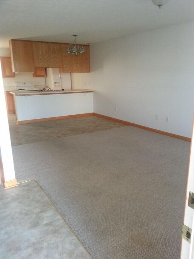 Building Photo - 153 Alger Lane