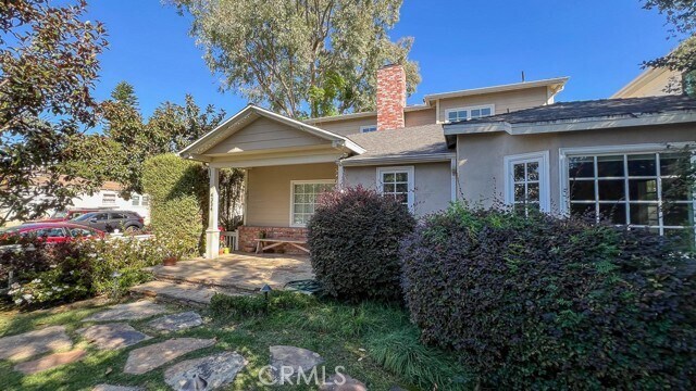 Foto principal - 4334 Farmdale Ave