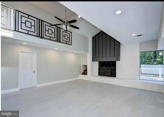 Building Photo - 709 Kresson Rd