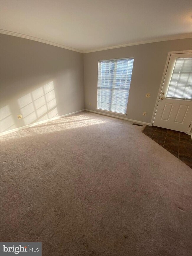 Building Photo - 12262 Granada Way