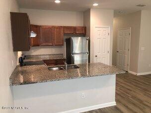 Building Photo - 3551 Rain Forest Dr W