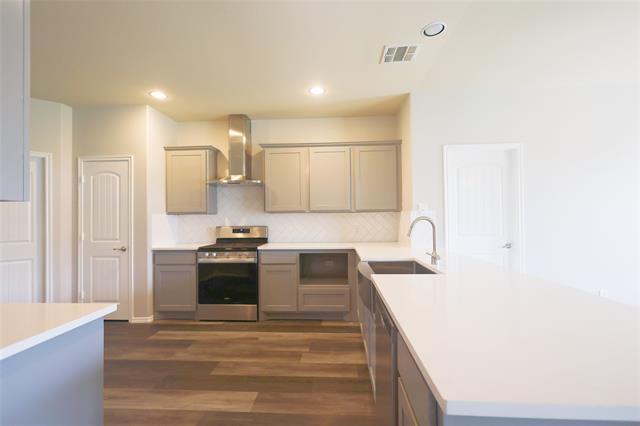 Building Photo - 9717 Mulligan Dr