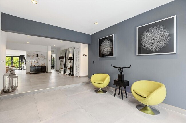 Foto del edificio - 63 SW 31st Rd