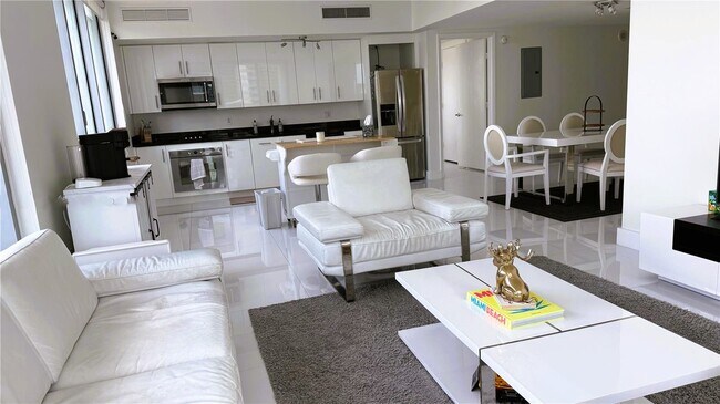 Foto del edificio - 92 SW 3rd St