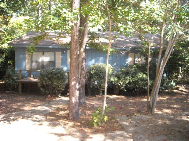 Primary Photo - 206 McBride Rd
