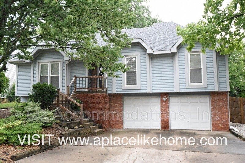 Foto principal - 15112 W 122nd Terrace