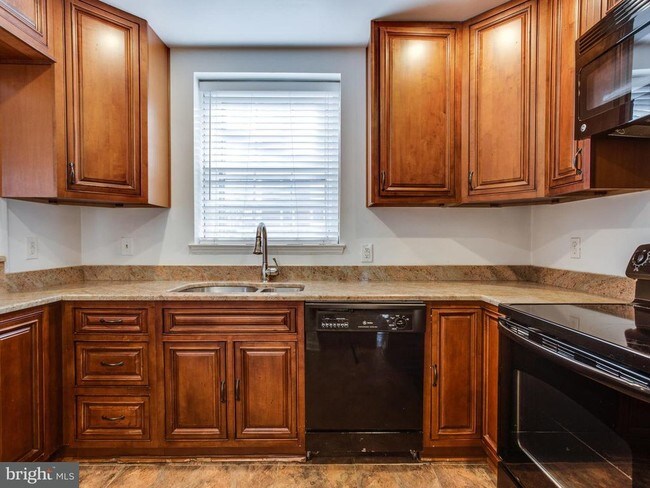 Foto del edificio - 3650 39th St NW