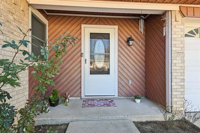 Foto del edificio - 2106 Avalon Ln