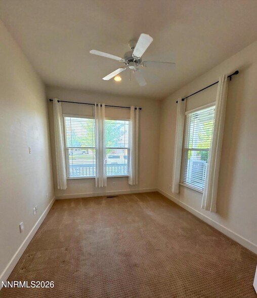 Foto del edificio - 1239 Turnberry Dr