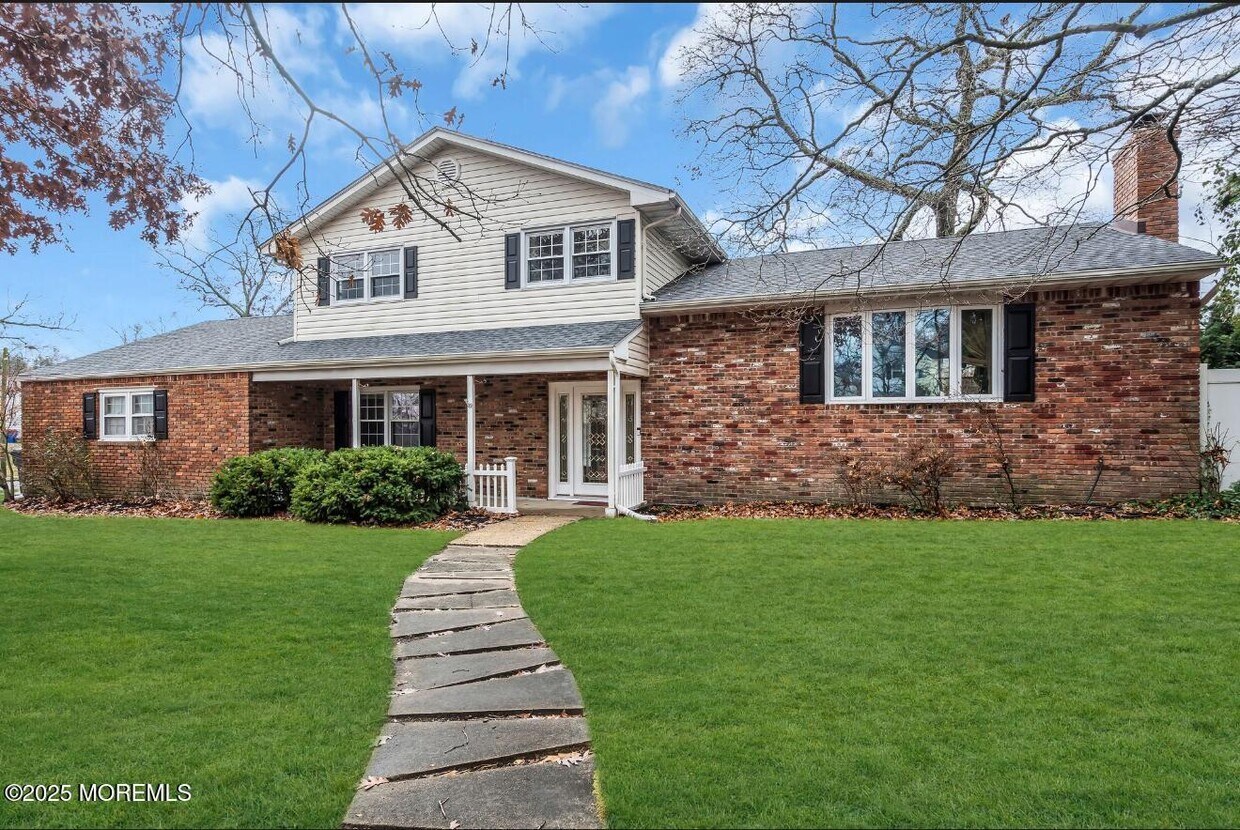 Foto principal - 869 Knight St