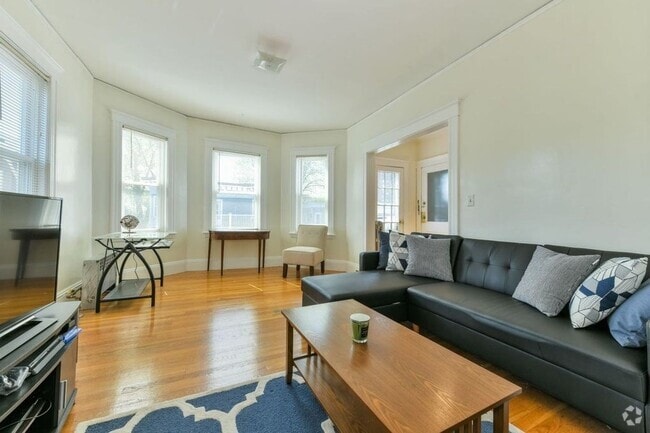 Building Photo - 11 Parkton Rd