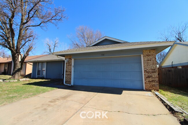 Foto del edificio - 708 Teal Pl