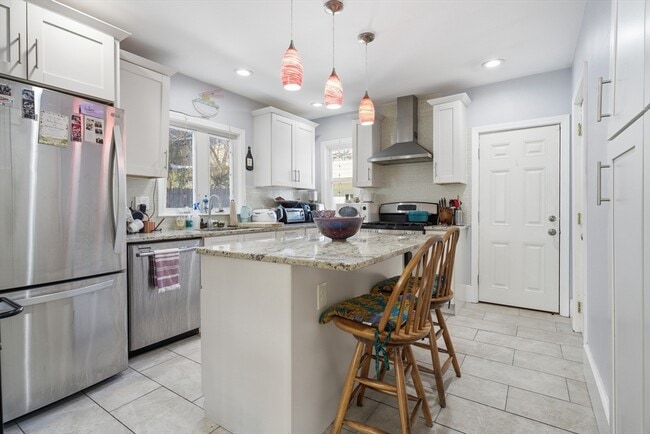 Foto del edificio - 11 Asticou Rd