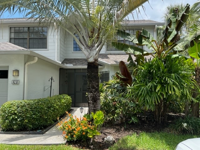 Foto principal - 823 Meadowland Dr