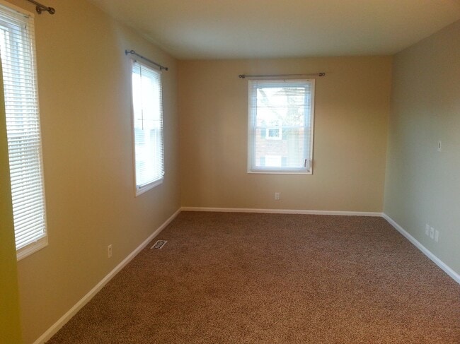 Dormitorio principal - 2107 Glouchester Dr