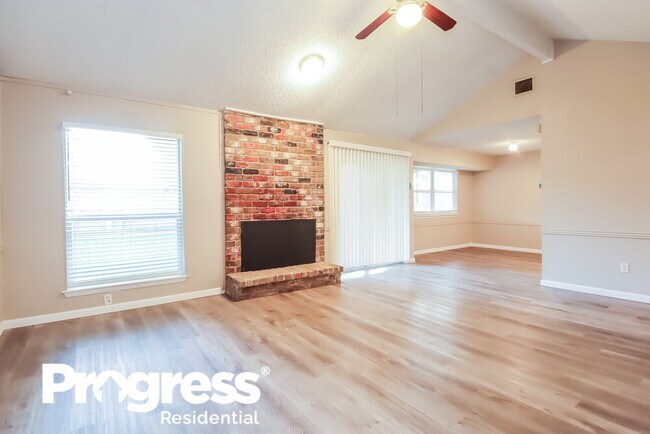 Building Photo - 5215 Sweetwind Ln