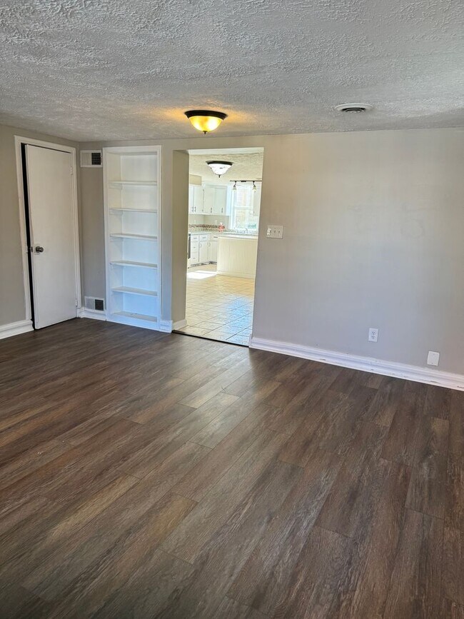 Building Photo - Single Family House located on East Water ...