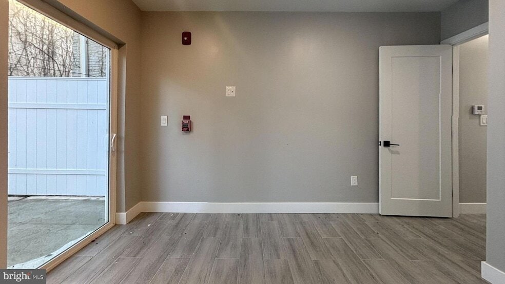 Photo - 5341 Chestnut Street Unit 1