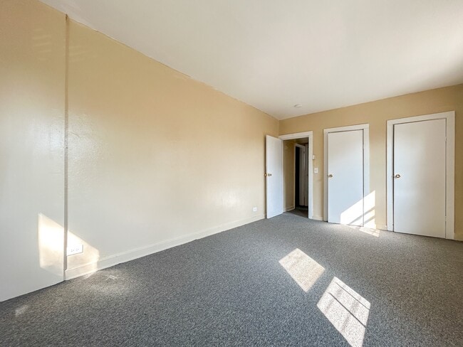 Foto del edificio - 1181 E 214th St