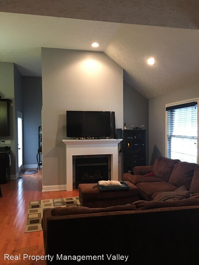 Foto del edificio - 3 br, 2 bath House - 2 Blakeney Rose Lane