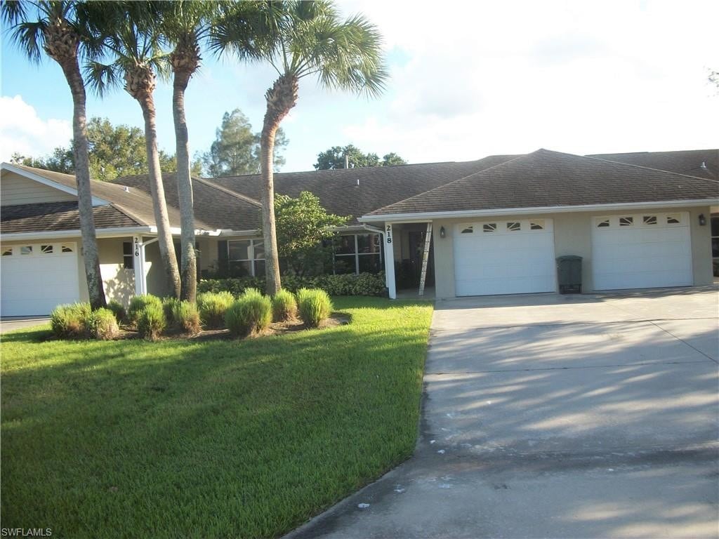 Building Photo - 218 W Crescent Dr