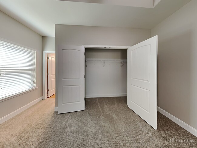 Building Photo - 5098 Summersun Drive Morrow GA