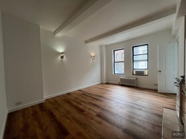 Foto del edificio - 201 E 35th St