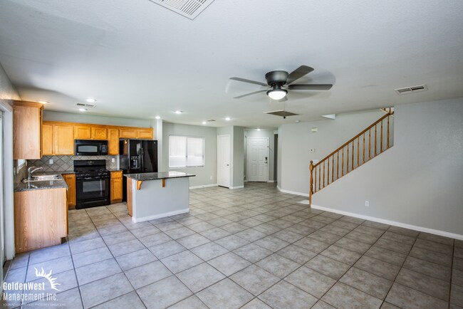 Foto del edificio - Beautiful 4Bdm 2.5Ba Home in East Las Vegas!
