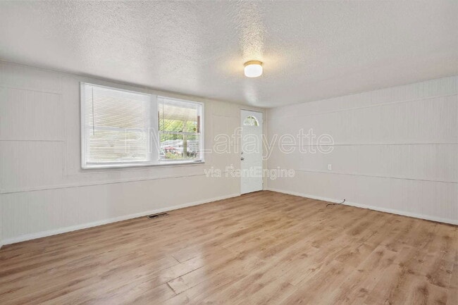 Foto del edificio - 902 Eastwich Dr