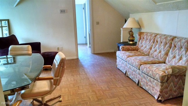 Living Room and Dining Area - 10 Violet St
