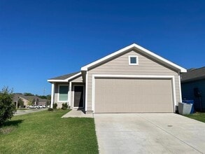 Building Photo - 8701 Whistling Duck Dr