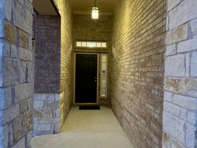 Foto del edificio - 712 Manzano Ln