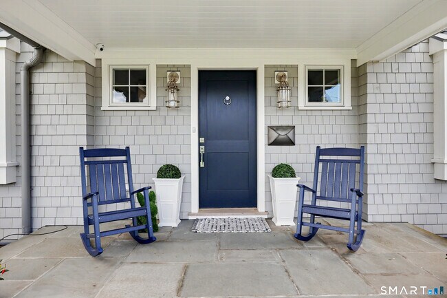 Foto del edificio - 91 Shelter Cove Rd