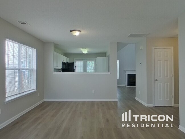Building Photo - 2630 Rozzelles Landing Dr
