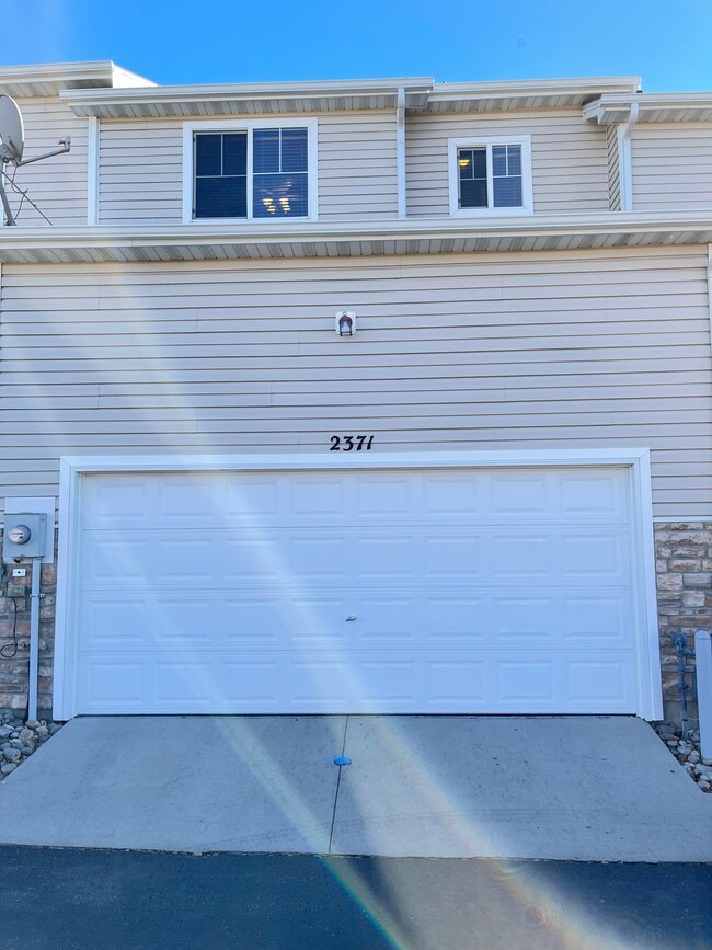 Rear - Garage - 2371 Lions Pt
