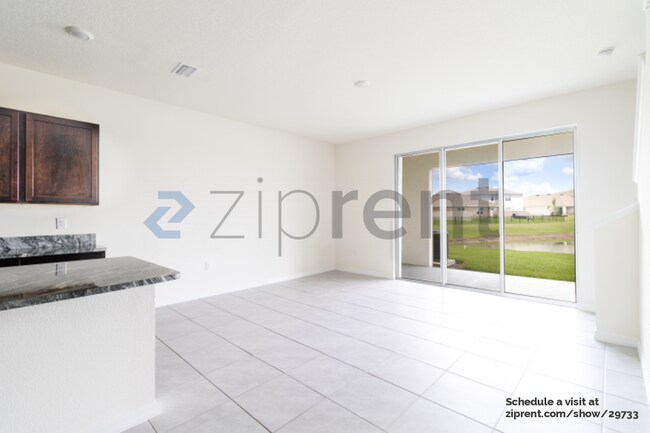 Building Photo - 33070 Major Oak Dr