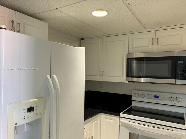 Foto del edificio - 3895 W 9th Way