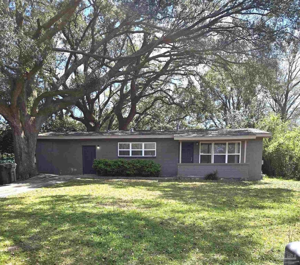 Primary Photo - 915 Twinbrook Ave