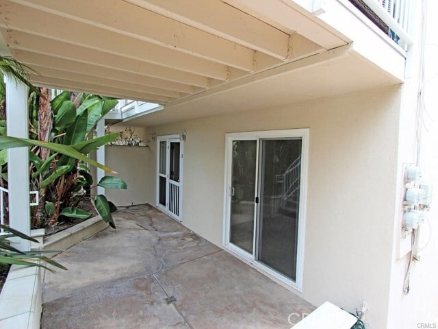 Building Photo - 327 Calliope St